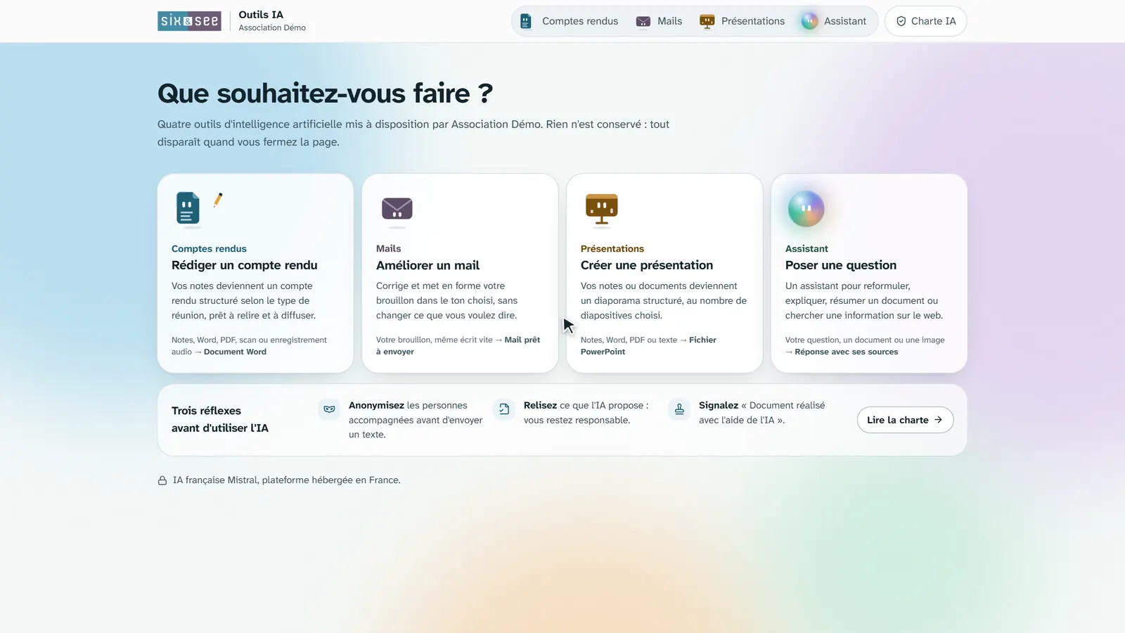 Écran d'accueil du portail : « Que souhaitez-vous faire ? », quatre cartes (rédiger un compte rendu, améliorer un mail, créer une présentation, poser une question) et les trois réflexes avant d'utiliser l'IA.